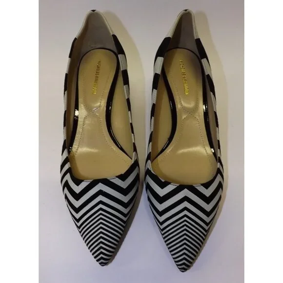 Nicholas Kirkwood Gold Prism Pump Chevron Point Toe Heel Black White Sz 7 ZigZag - Picture 3 of 12